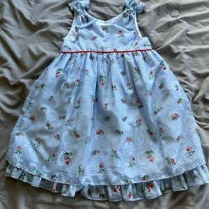 Girls dress